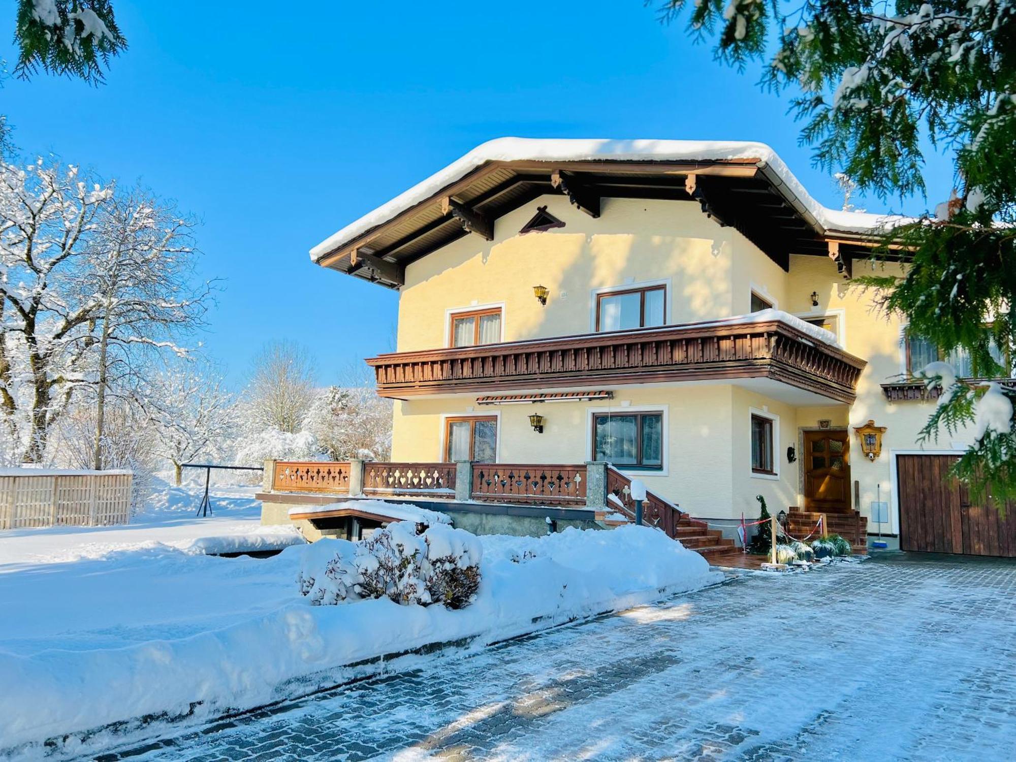 Ferienwohnung Wallmerhof Am Laendlichen Wimberg Adnet Exterior photo